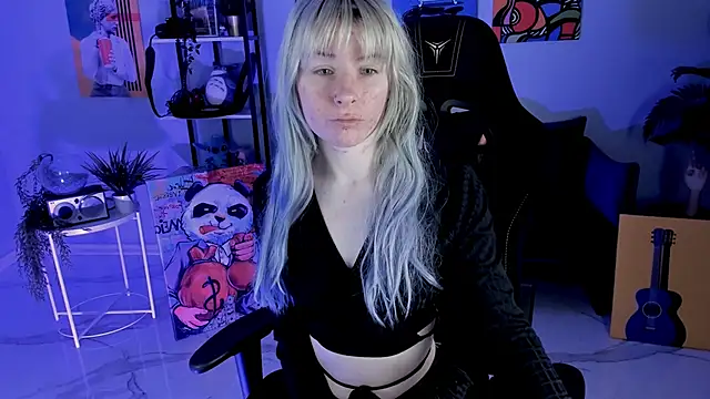 LexiWenford online show from November 21, 3:08 am