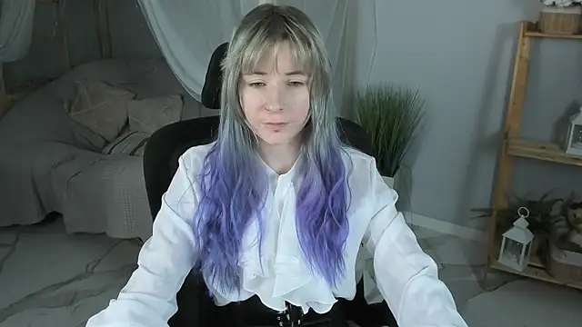 LexiWenford online show from October 30, 2:58 am