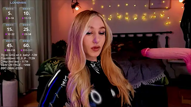 Kurama Katana online show from February 26, 12:37 pm