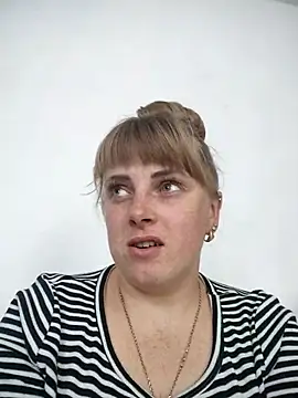 CoddessCrystal online show from October 12, 10:06 am