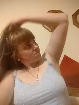 CoddessCrystal online show from June 20, 1:58 pm