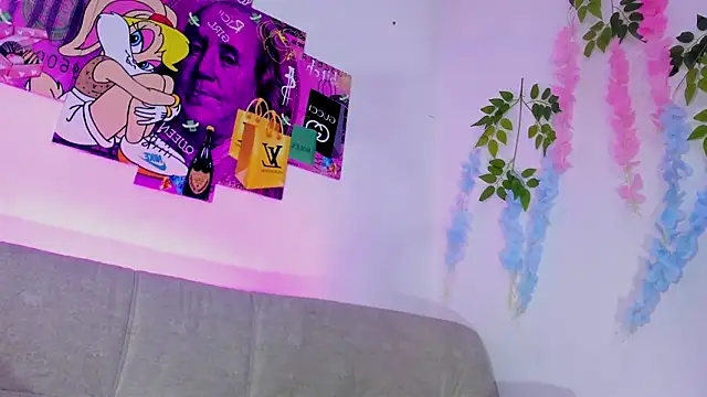 anahidolls online show from February 11, 2:07 pm