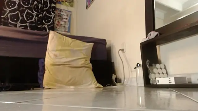 carlajames  online show from September 30, 11:09 pm