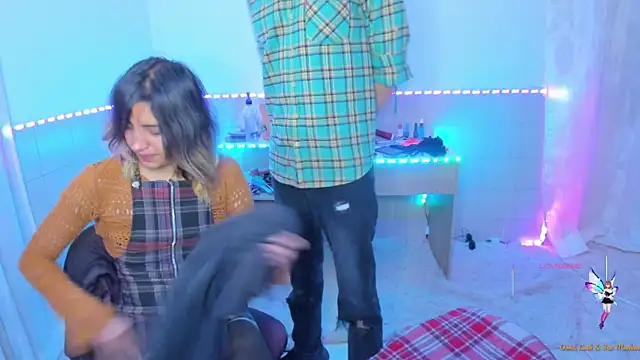 Snapshot of linnie_ chatting on September 17, 8:29 pm linnie  online show from September 17, 8:29 pm