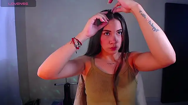 sashaHarding11 online show from September 12, 9:00 pm