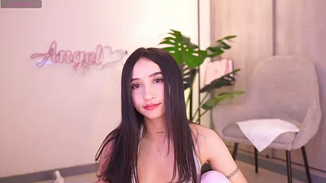 Angeeel  online show from September 19, 5:23 pm