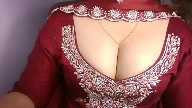 KhwahisHH online show from November 17, 3:18 am