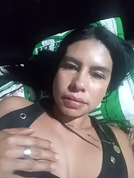 Snapshot of Alanagracia chatting on October 24, 11:01 pm Alanagracia online show from October 24, 11:01 pm