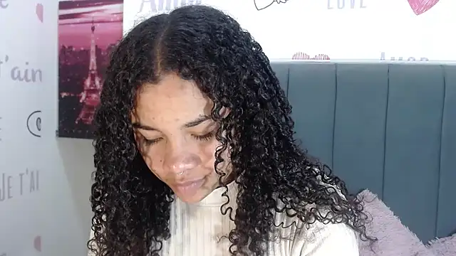 Snapshot of KittyBrookex chatting on September 15, 6:04 pm KittyBrookex online show from September 15, 6:04 pm