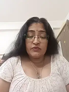 Snapshot of LAVERNIYA_ chatting on October 24, 11:50 am LAVERNIYA  online show from October 24, 11:50 am