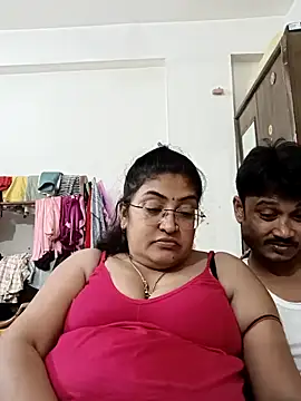Snapshot of LAVERNIYA_ chatting on September 21, 9:02 pm LAVERNIYA  online show from September 21, 9:02 pm