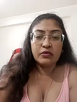 Snapshot of LAVERNIYA_ chatting on September 28, 3:06 pm LAVERNIYA  online show from September 28, 3:06 pm