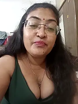 Snapshot of LAVERNIYA_ chatting on October 16, 7:05 pm LAVERNIYA  online show from October 16, 7:05 pm