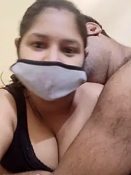 IND COUPLE1 online show from March 24, 1:22 am