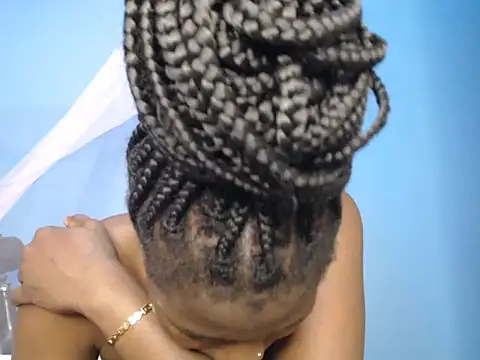 TrishaKalid online show from November 8, 8:52 am