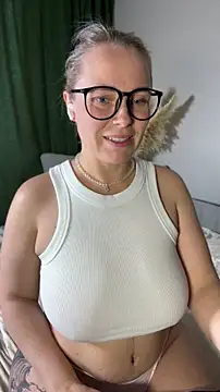 Charming Daphny online show from May 30, 10:02 am