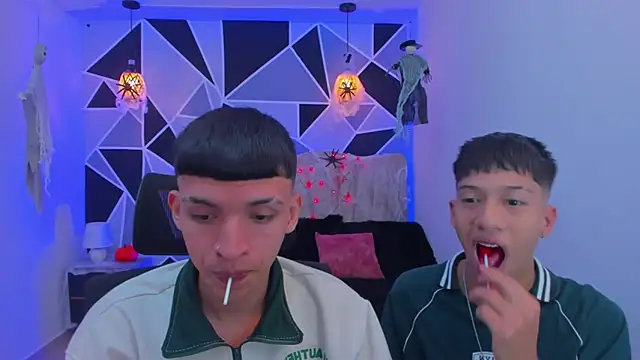 Juan Nd Steven online show from October 17, 11:08 pm