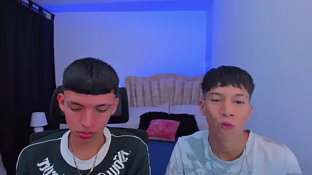 Juan Nd Steven online show from October 8, 4:39 am