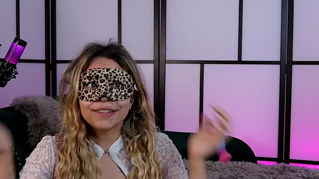 Allys secret online show from May 3, 7:23 am