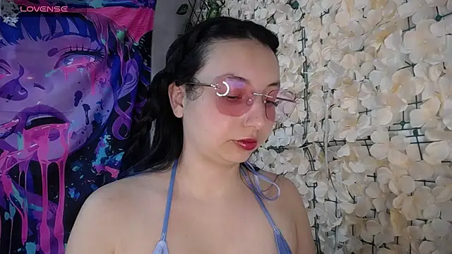 barbarablade online show from March 18, 6:24 pm