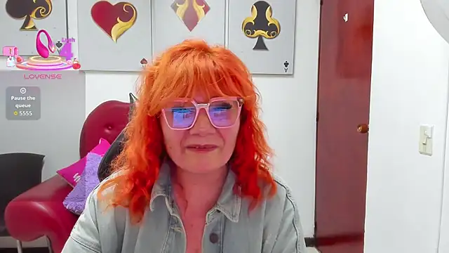 Salomeediaz  online show from March 13, 9:27 pm