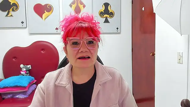 Salomeediaz  online show from January 8, 9:30 pm