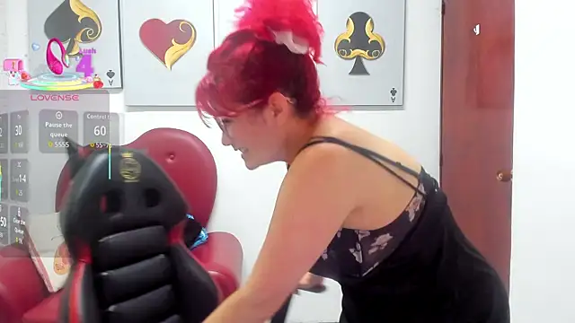 Salomeediaz  online show from November 28, 9:18 pm