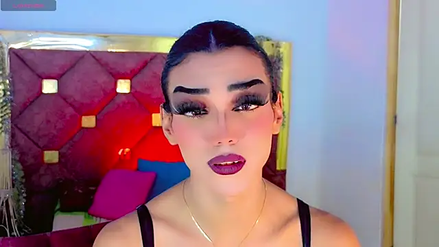 the-horus-girl online show from April 12, 2:14 am