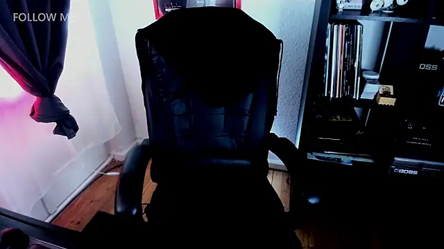 Demongirl6666 online show from June 10, 6:56 am