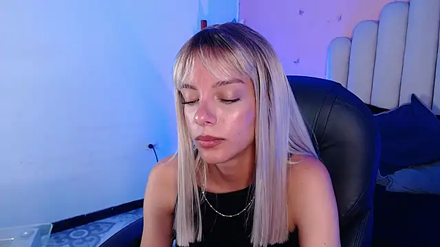 peyton golden1 online show from September 29, 3:55 am