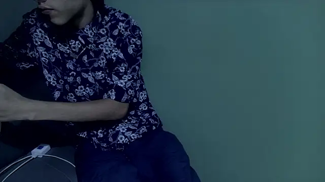 sweet tippot online show from October 28, 4:40 am