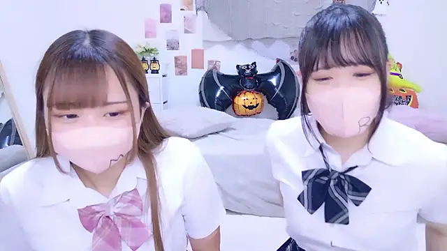 Rico-pin online show from October 31, 5:50 pm