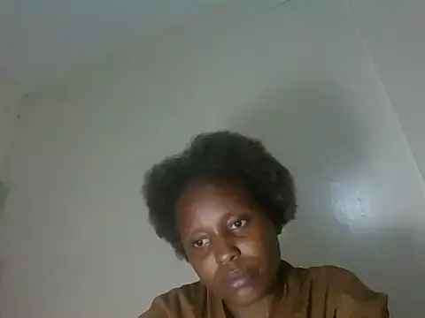 Candykitten online show from January 17, 3:30 pm