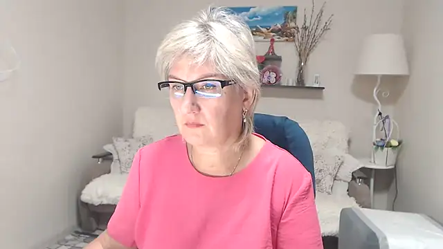 Snapshot of FleurMays chatting on September 26, 3:37 am FleurMays online show from September 26, 3:37 am