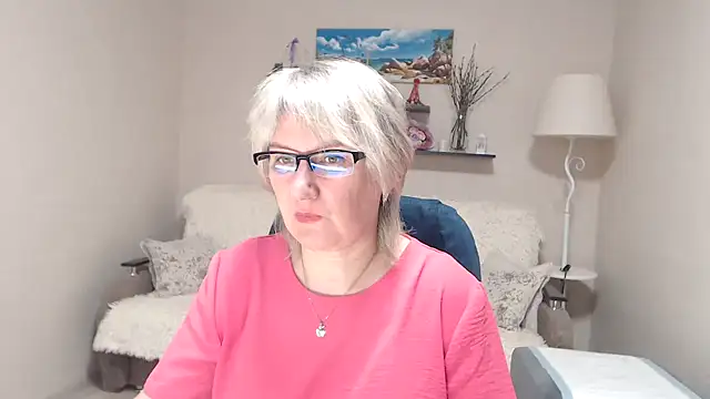 FleurMays online show from April 21, 4:41 am