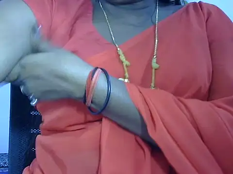 Snapshot of Hot_akshara chatting on October 7, 10:47 pm Hot akshara online show from October 7, 10:47 pm