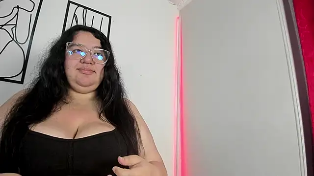 RubyPirsso18 online show from October 10, 7:19 pm