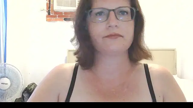 CrimsonMistress online show from March 7, 10:39 pm