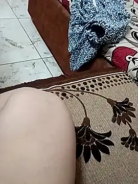 YoursAashi online show from October 5, 9:47 am