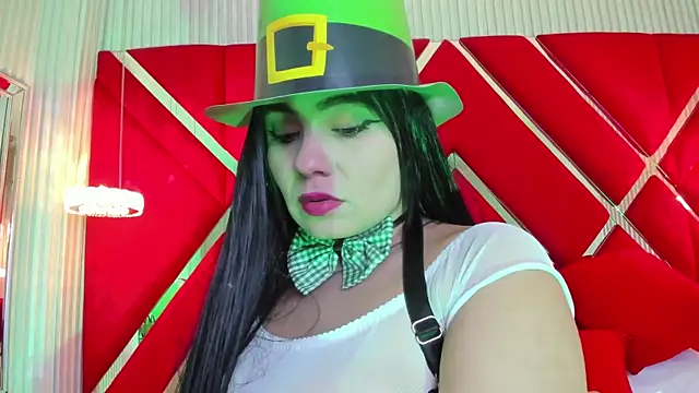 SusanCouper online show from March 18, 1:32 am