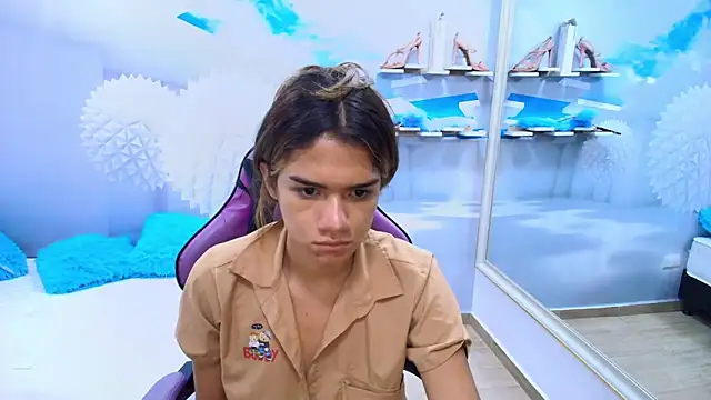 DEMI LEED online show from April 17, 12:07 pm