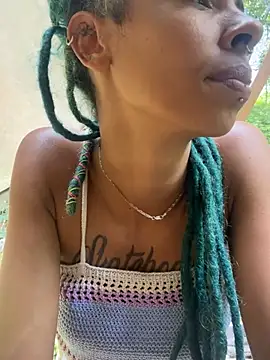 sammoura01 online show from February 10, 3:59 pm