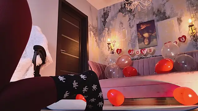 JasmineMilko online show from February 12, 5:31 am