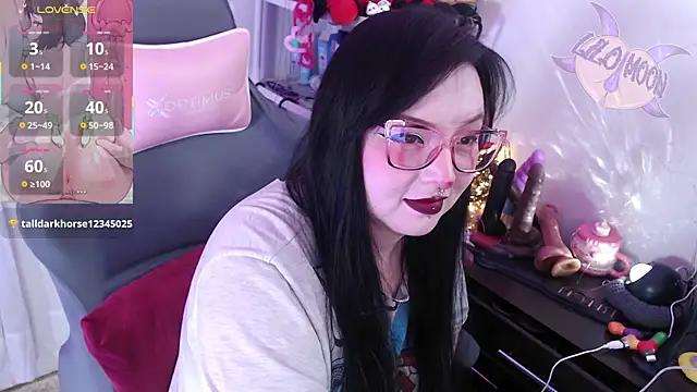 LiloMoon69 online show from September 26, 1:09 pm