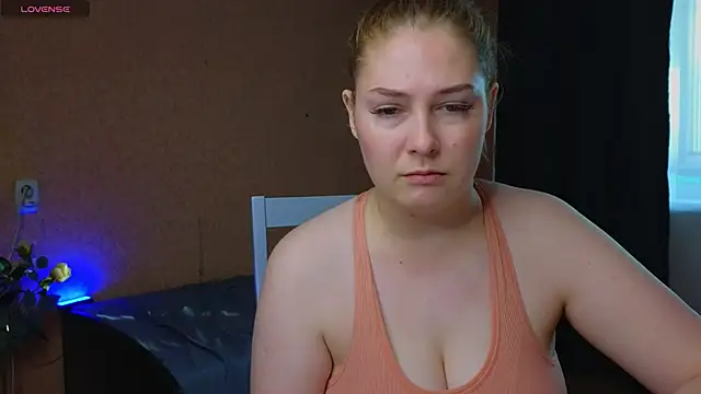 Snapshot of Catherine_River chatting on September 17, 11:52 am Catherine River online show from September 17, 11:52 am