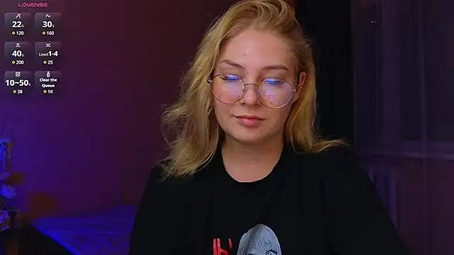 Snapshot of Catherine_River chatting on October 1, 10:48 pm Catherine River online show from October 1, 10:48 pm