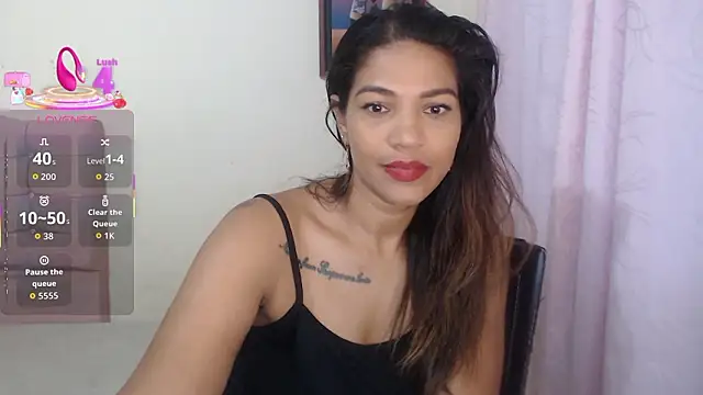 makennaa  online show from March 12, 11:13 am