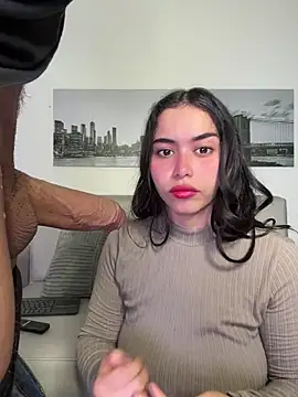 SophieRoyals online show from April 10, 12:11 pm