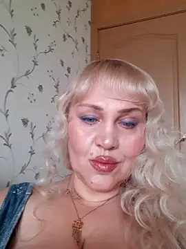 IsabellaBoni online show from March 21, 8:19 am