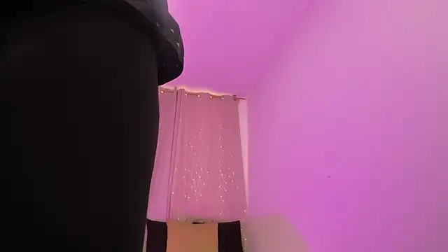 Zara dulce online show from February 9, 1:02 pm